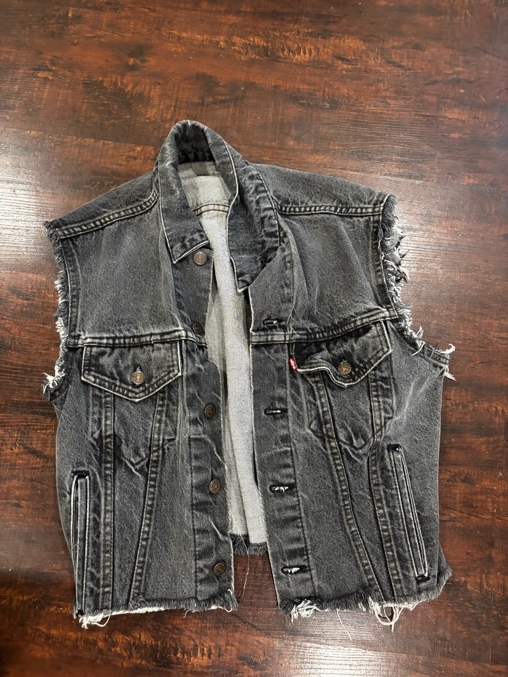 Mens Levi’s denim vest size small